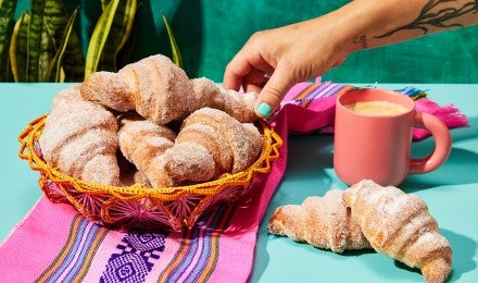 Bigotes de Azúcar (Sugared Mustaches)