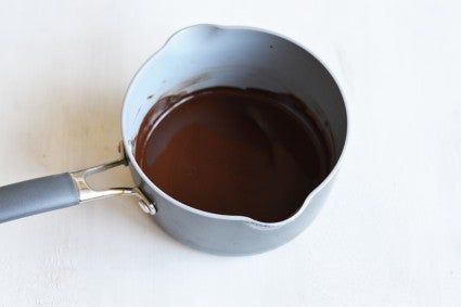How To Temper Chocolate On The Stove Or In The Microwave
