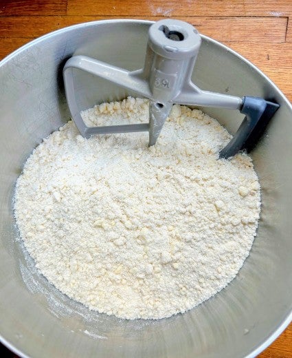 How to make pie crust in your stand mixer