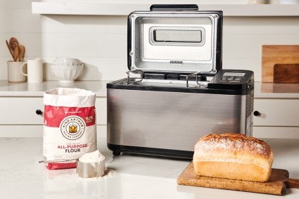 Best Bread Makers in 2022, Top 3: Best Small Bread Makers