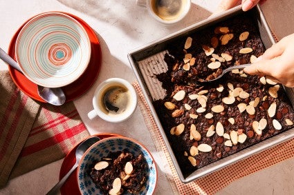 Baked oatmeal with chocolate 