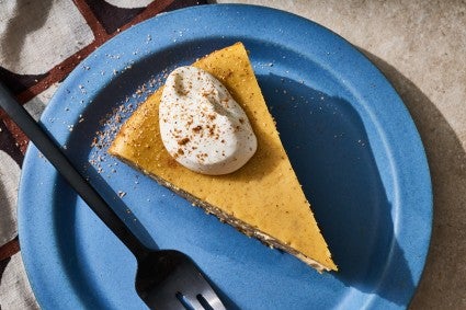 Pumpkin Cheesecake with Gingersnap Crust