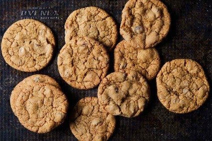 Ginger Molasses Amber Ale Cookies