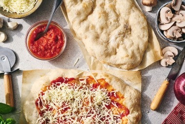 No-Knead Pizza Crust 