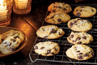 Vegan Salted Chocolate Chip Cookies